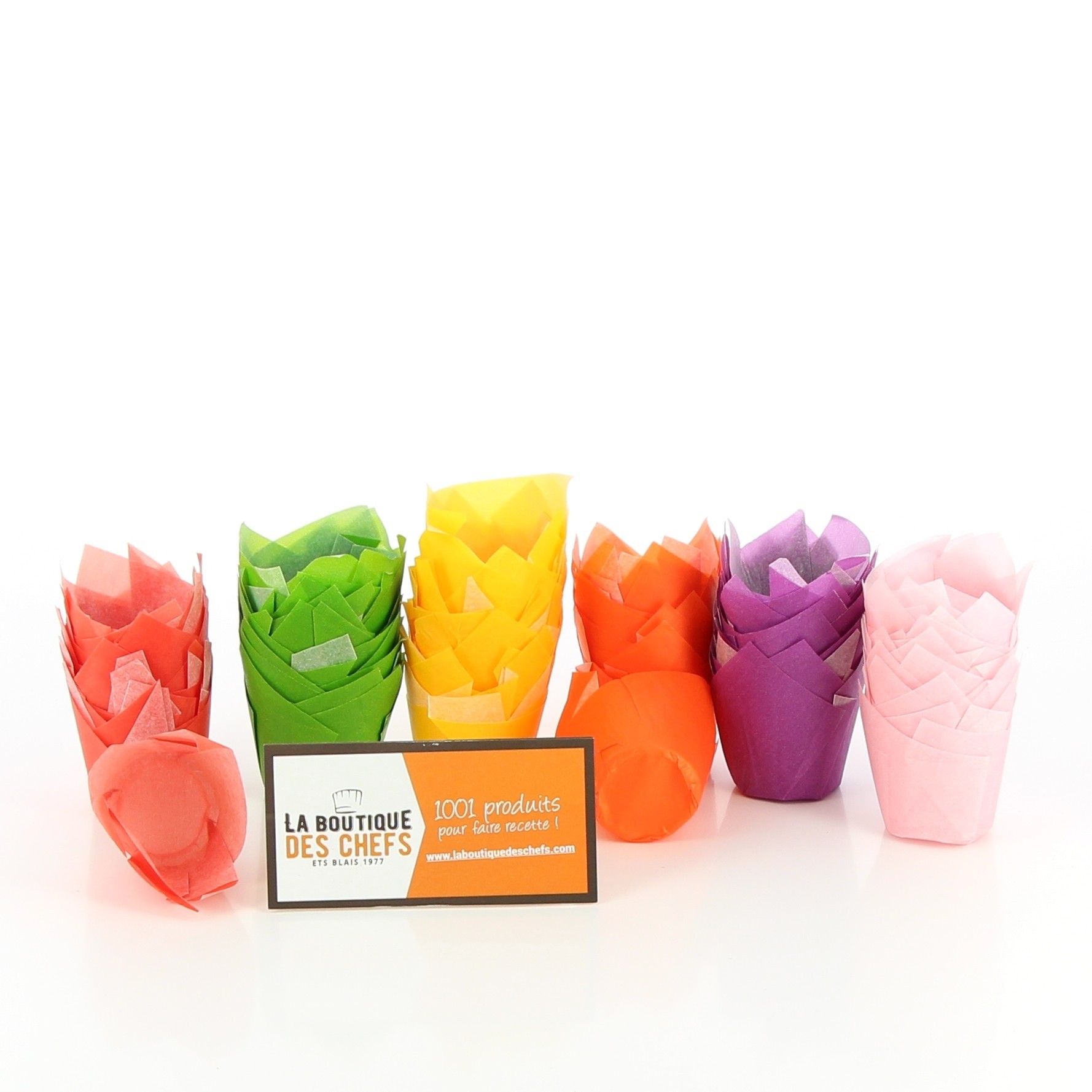 24 caissettes pour muffins et cupcakes en forme de tulipe en papier blanc à  pois multicolores 9 cm - PME